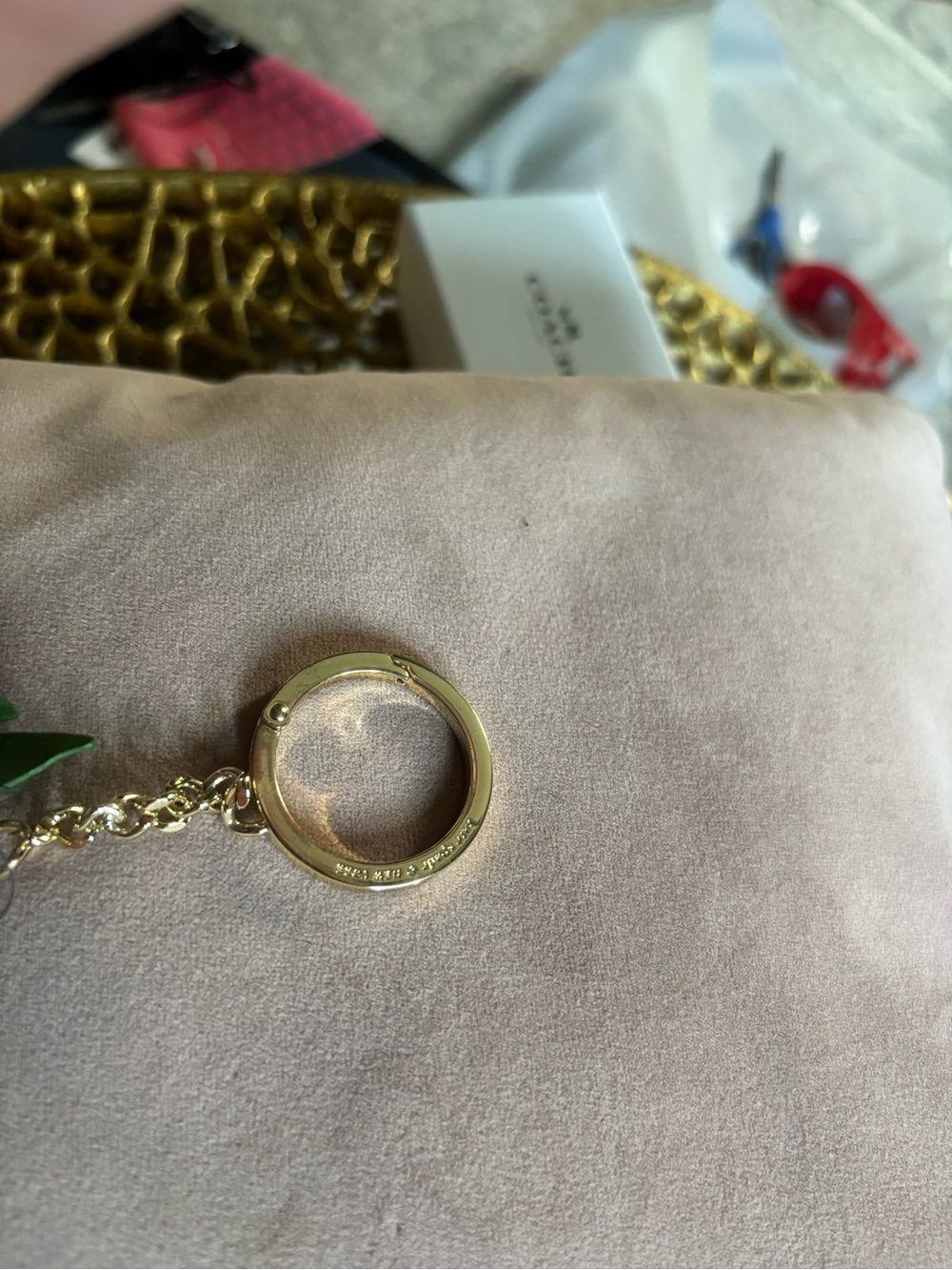 Kate Spade Flora Flower Bouquet Keyring Bag Charm - Picture 8 of 8